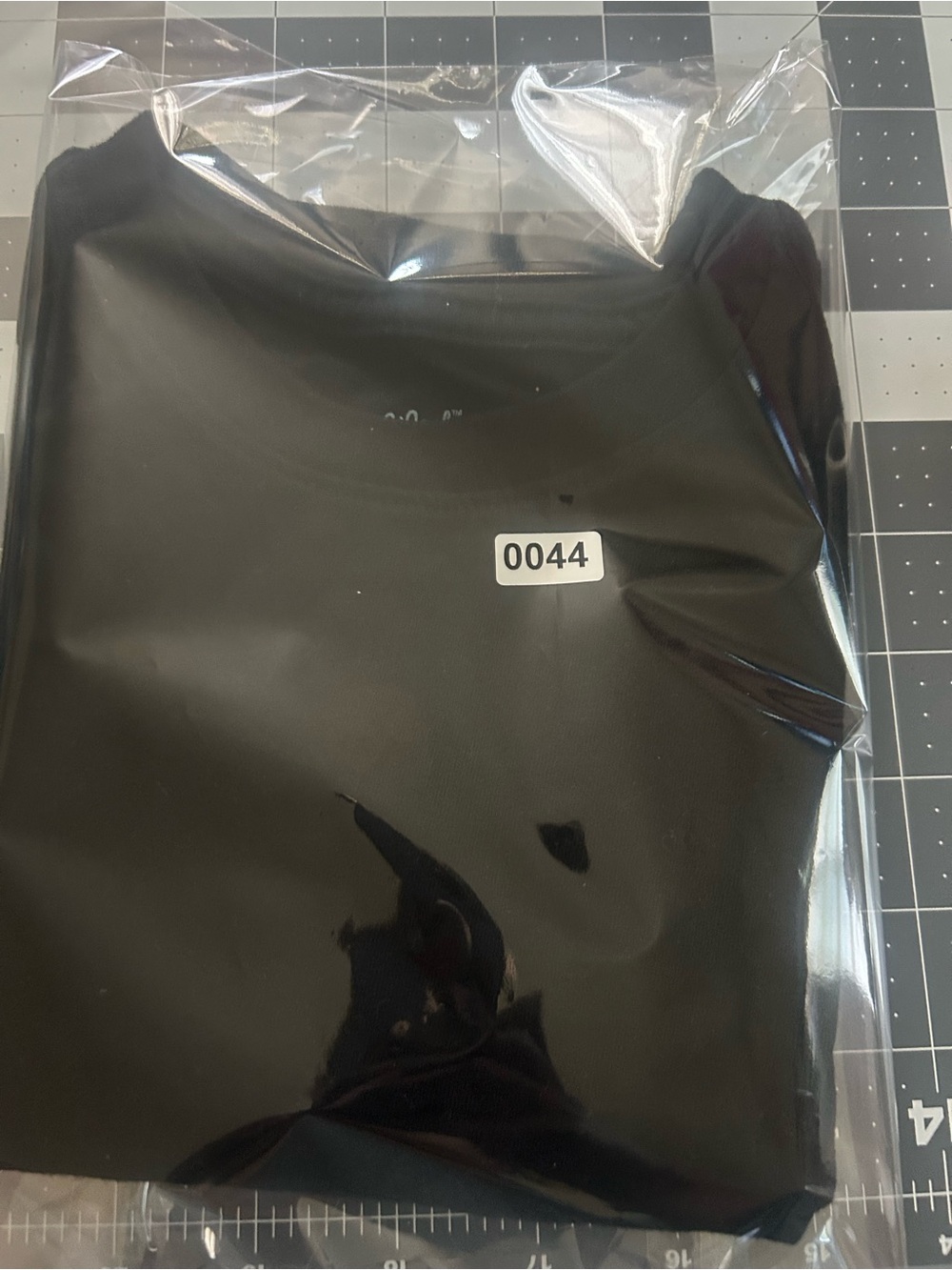 Cat & Jack Black Long-Sleeve Tee for Kids - Picture 5 of 5